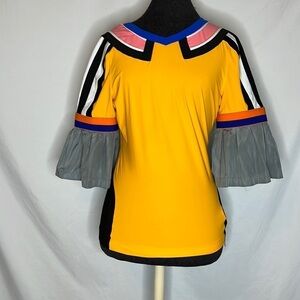 No Ka’ Oi sporty top